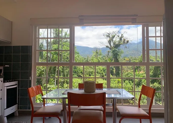 Vila Itamambuca Apto Passarinhos