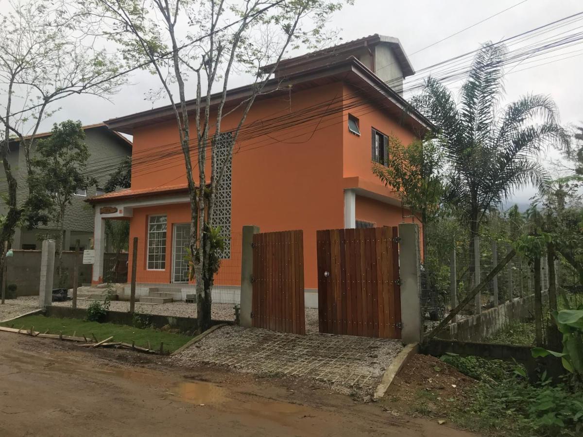 Itamambuca Apto Passarinhos *